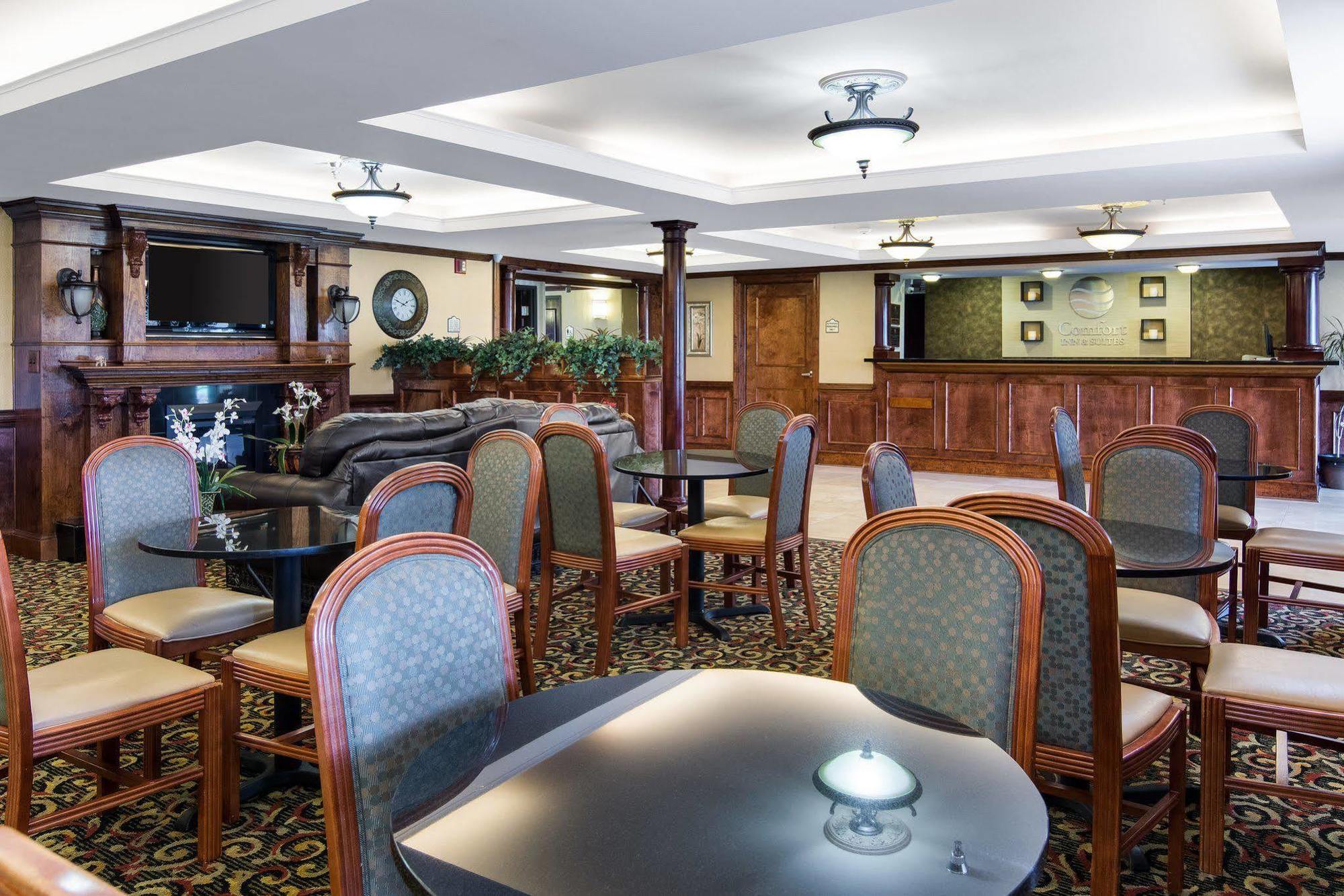 Comfort Inn & Suites South Hill I-85 Kültér fotó